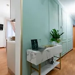 St Mark's Square - K Collection