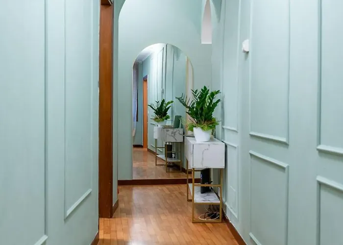 St Mark's Square - K Collection